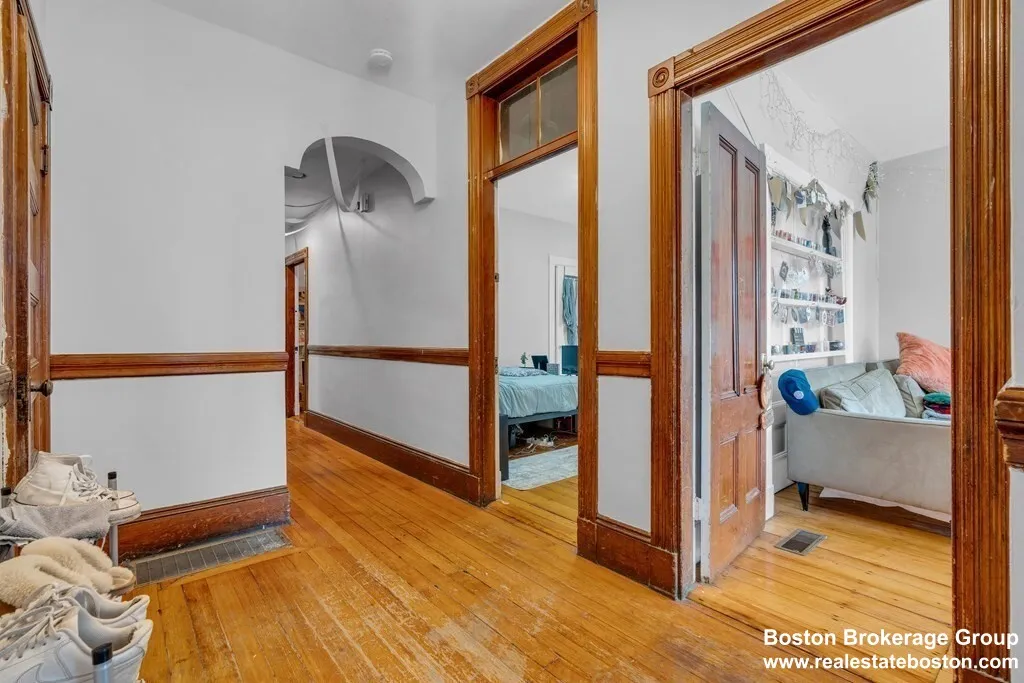 6 bed, 2 bath apartment for rent at 180 Saint Alphonsus St Unit 3, Mission Hill — photo 23 of 39