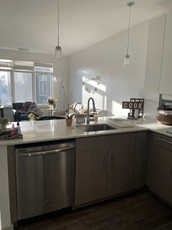 1 bed, 1 bath apartment for rent at 180 Telford St Unit 36, Lower Allston — photo 13 of 26