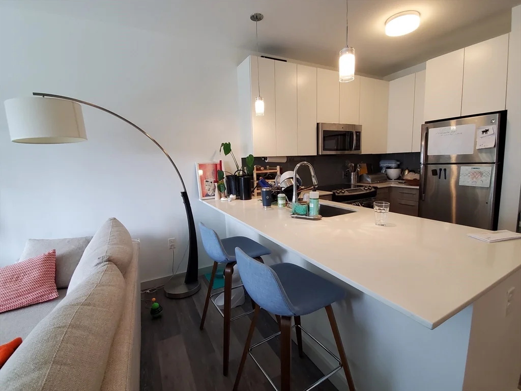 1 bed, 1 bath apartment for rent at 180 Telford St Unit 36, Lower Allston — photo 3 of 26