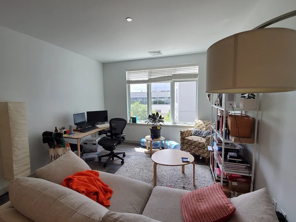 1 bed, 1 bath apartment for rent at 180 Telford St Unit 36, Lower Allston — photo 2 of 26