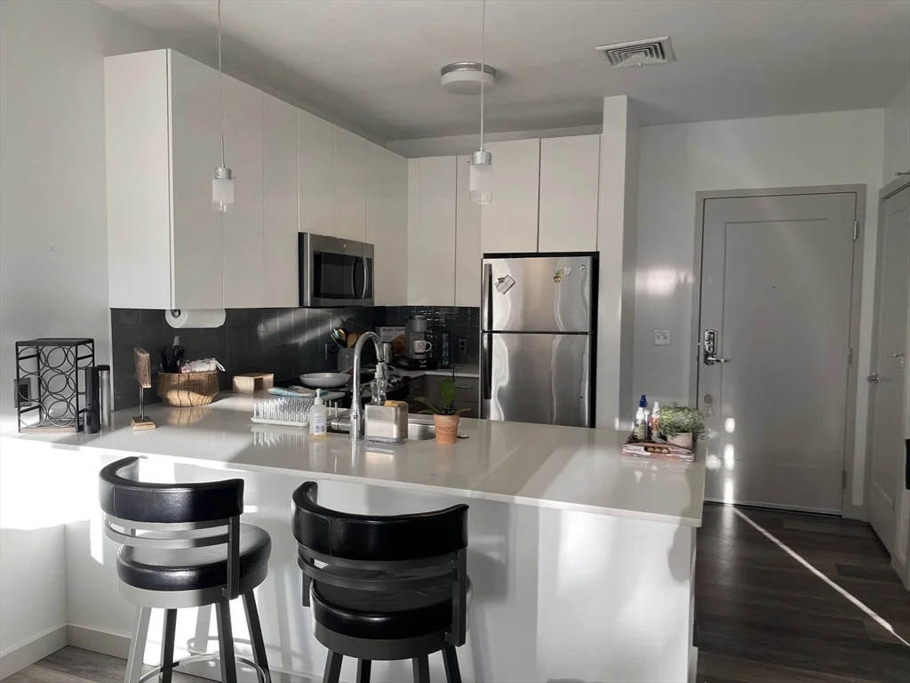 1 bed, 1 bath apartment for rent at 180 Telford St Unit 36, Lower Allston — photo 11 of 26