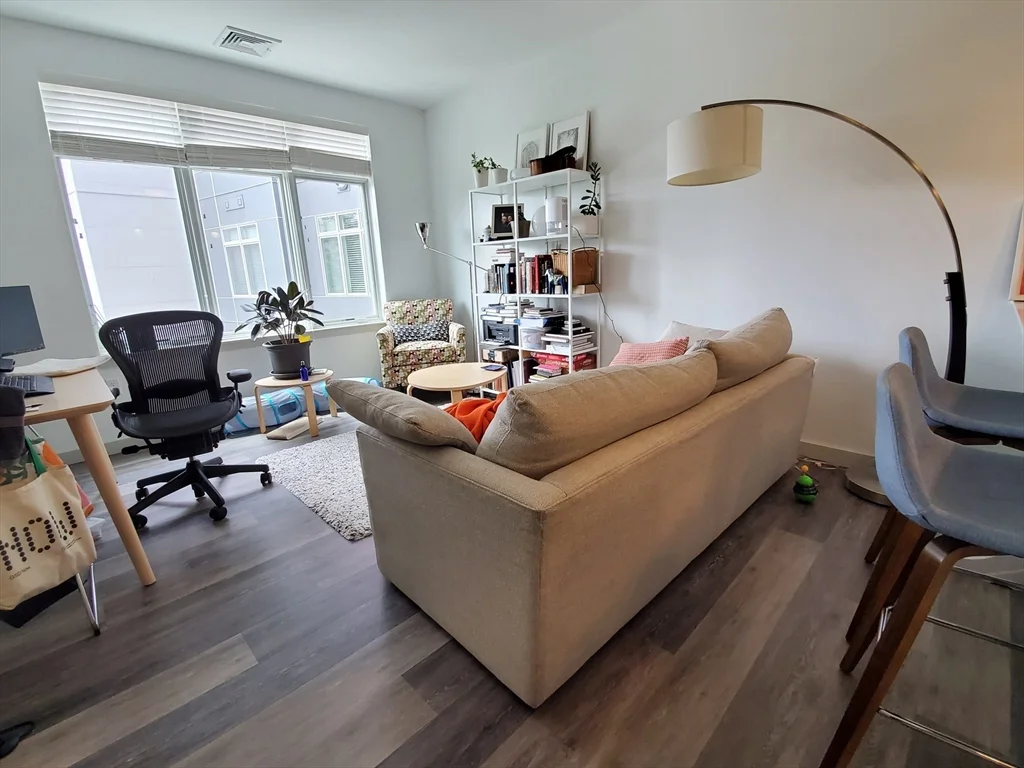 1 bed, 1 bath apartment for rent at 180 Telford St Unit 36, Lower Allston — photo 1 of 26