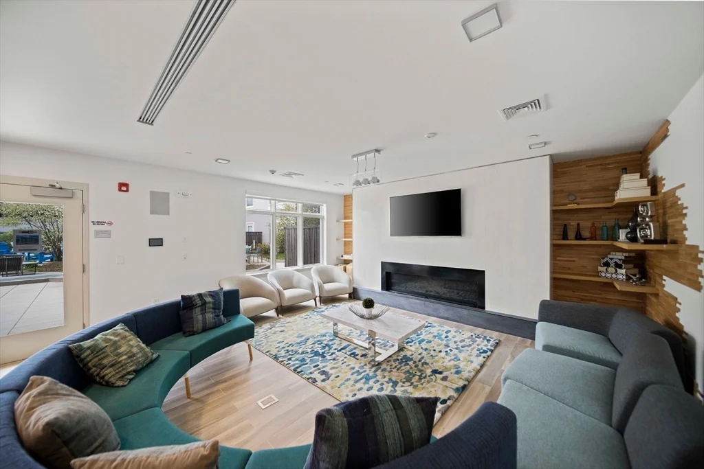 1 bed, 1 bath apartment for rent at 180 Telford St Unit 403, Brighton — photo 32 of 36