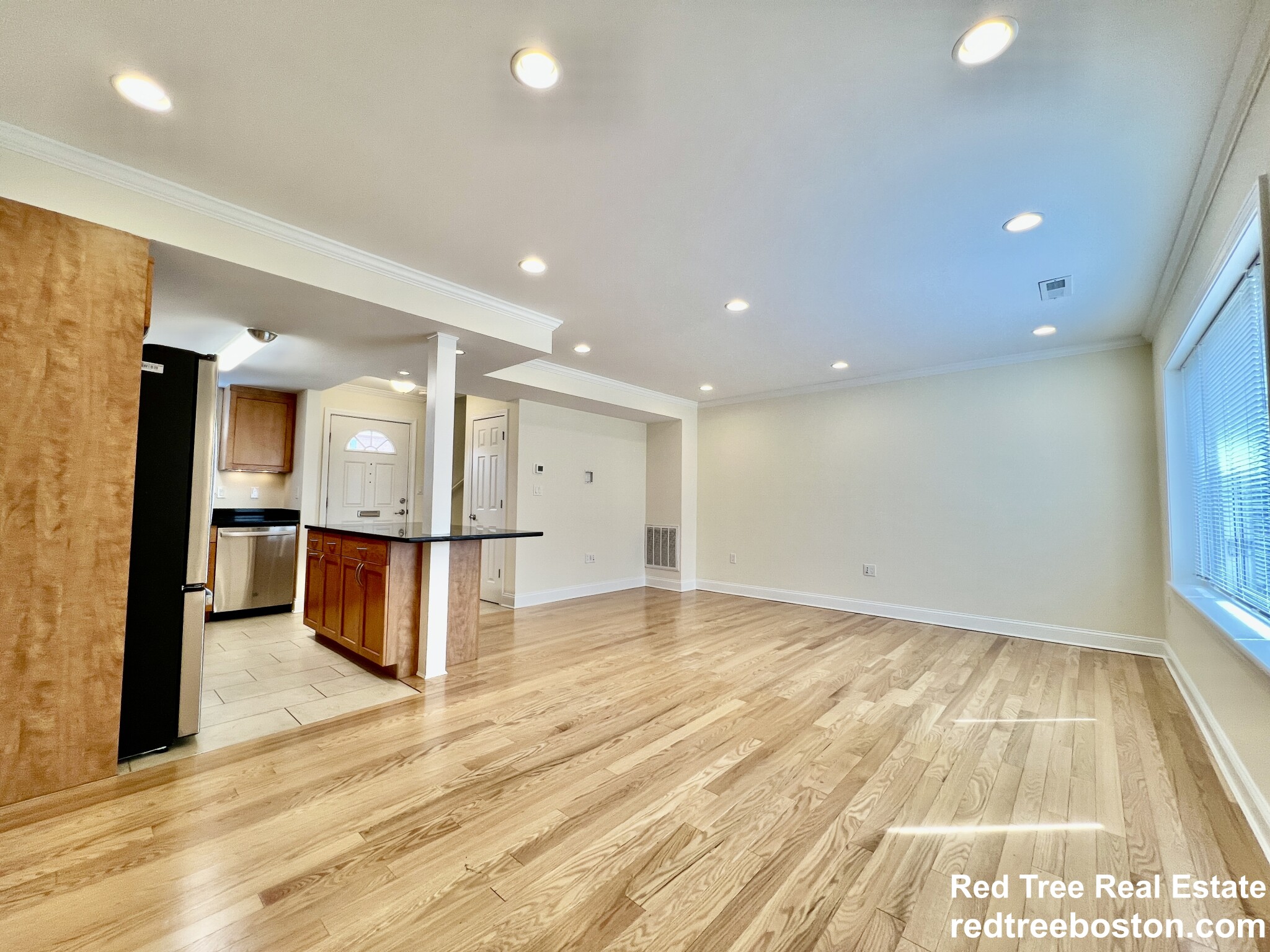 2 bed, 1 bath apartment for rent at 180 Thornton Rd Unit 1, Chestnut Hill — photo 4 of 19