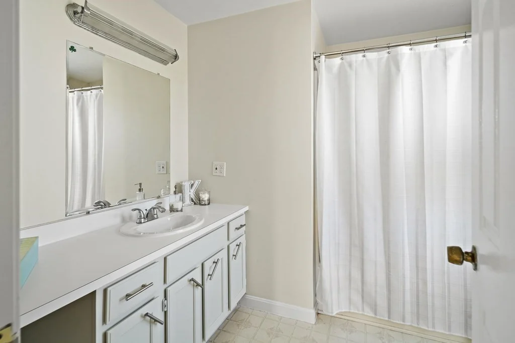 3 bed, 2.5 bath apartment for rent at 180 Tudor St Unit 180, South Boston — photo 17 of 20