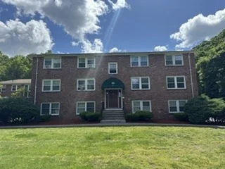 2 bed, 1 bath apartment for rent at 180 Tyngsboro Rd Unit 36F, Chelmsford — photo 2 of 14