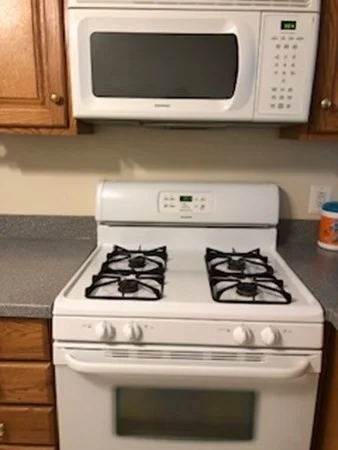 2 bed, 1 bath apartment for rent at 180 Tyngsboro Rd Unit 37F, Chelmsford — photo 4 of 14