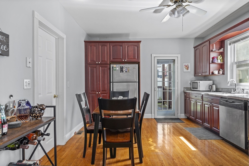 2 bed, 1 bath apartment for rent at 180 W 8th Unit 1, South Boston — photo 3 of 13