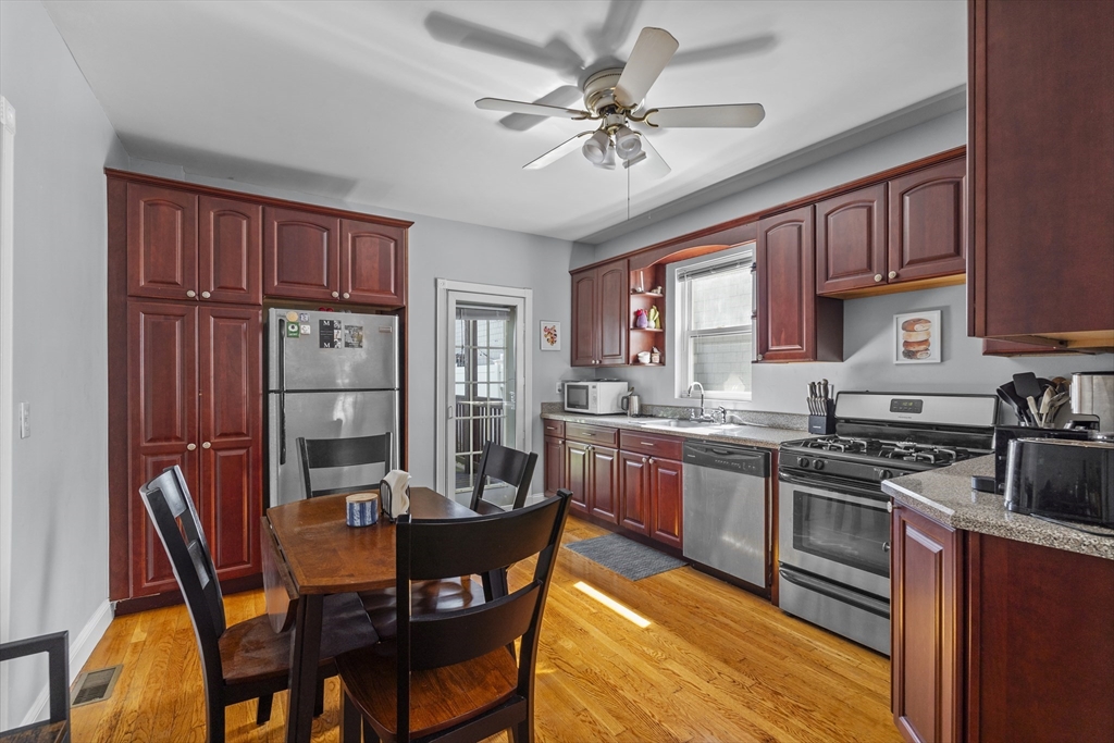 2 bed, 1 bath apartment for rent at 180 W 8th Unit 1, South Boston