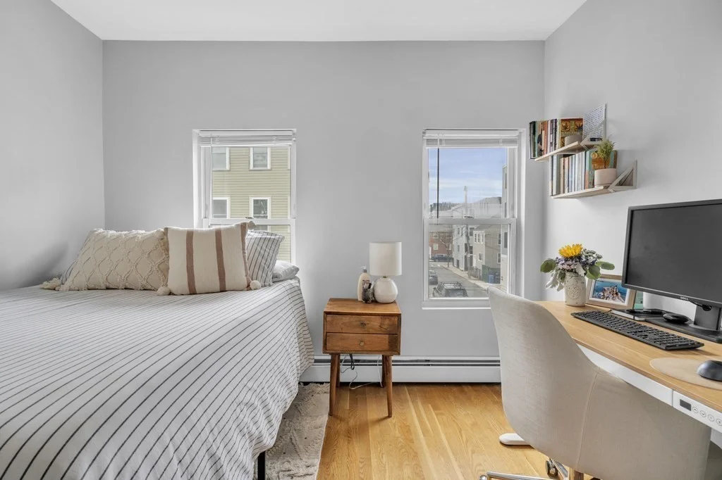 3 bed, 1 bath apartment for rent at 180 W 8th Unit 2, South Boston — photo 7 of 17