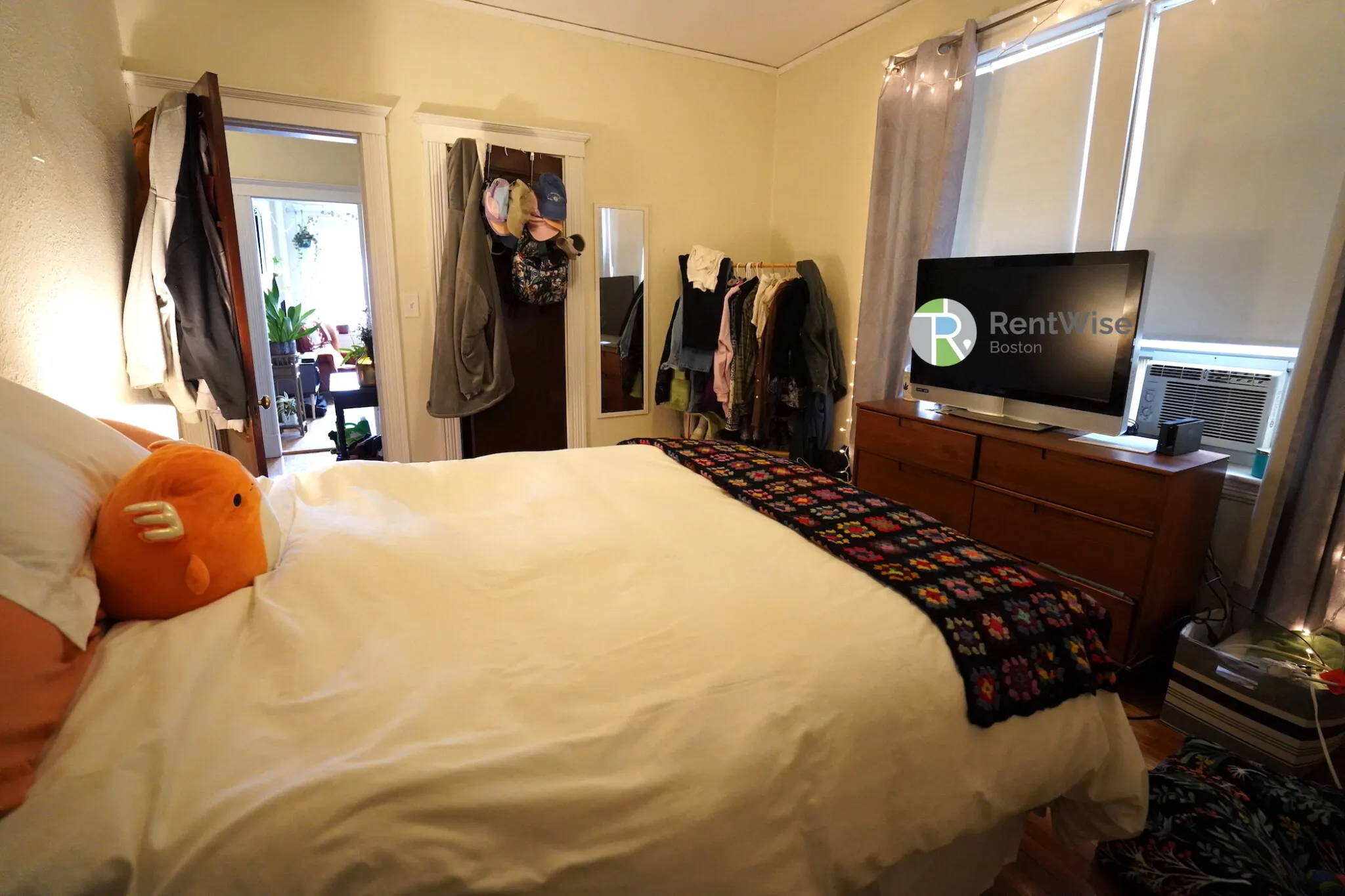 1 bed, 1 bath apartment for rent at 1800 Commonwealth Ave Unit 23, Brighton — photo 11 of 17