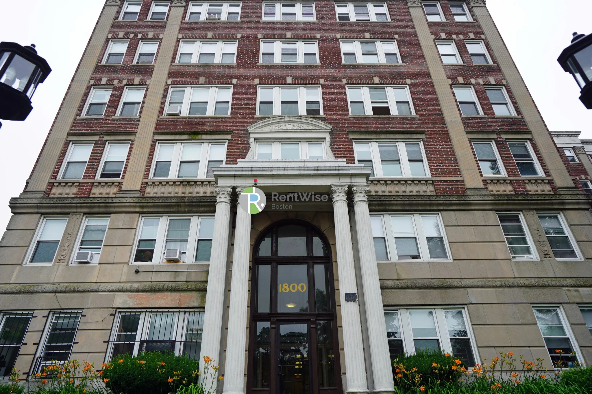 1 bed, 1 bath apartment for rent at 1800 Commonwealth Ave Unit 23, Brighton — photo 14 of 17