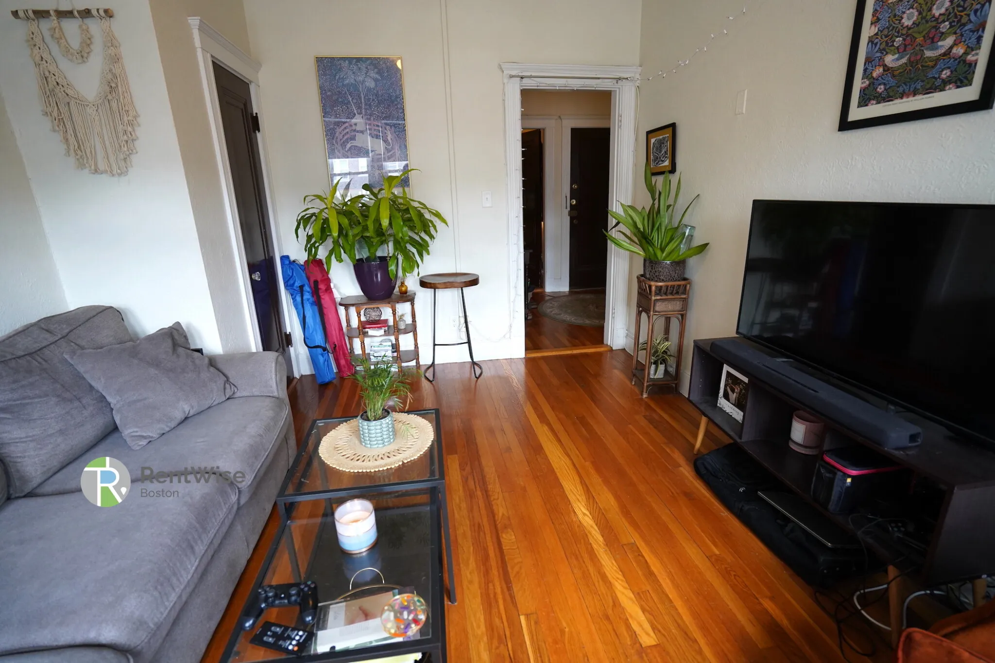 1 bed, 1 bath apartment for rent at 1800 Commonwealth Ave Unit 23, Brighton — photo 2 of 17