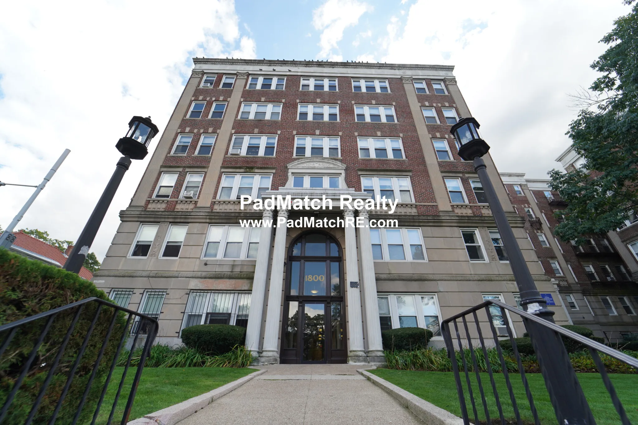 1 bed, 1 bath apartment for rent at 1800 Commonwealth Ave Unit 3, Brighton — photo 5 of 5