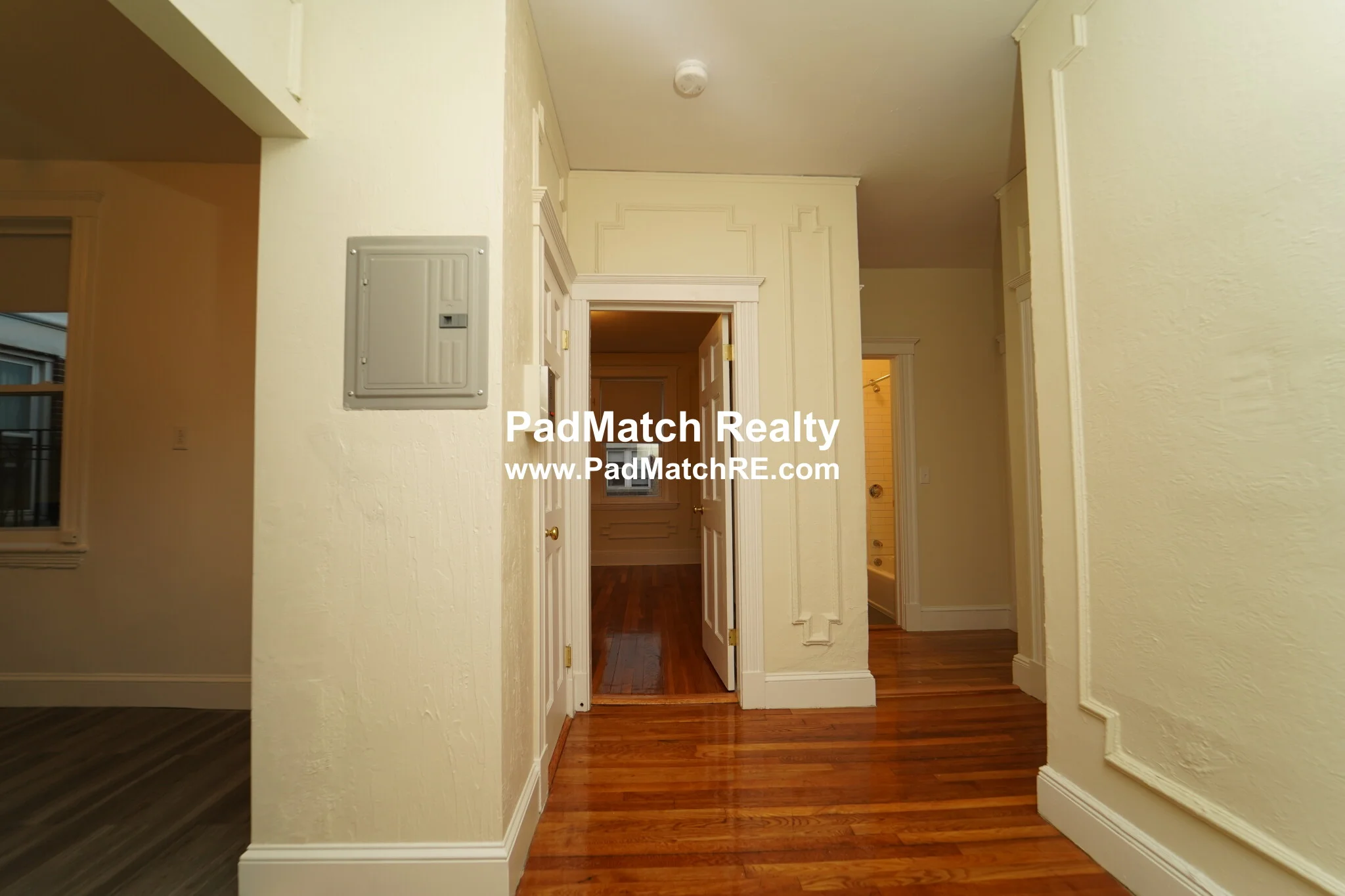 3 bed, 1 bath apartment for rent at 1800 Commonwealth Ave Unit 31, Brighton — photo 1 of 17