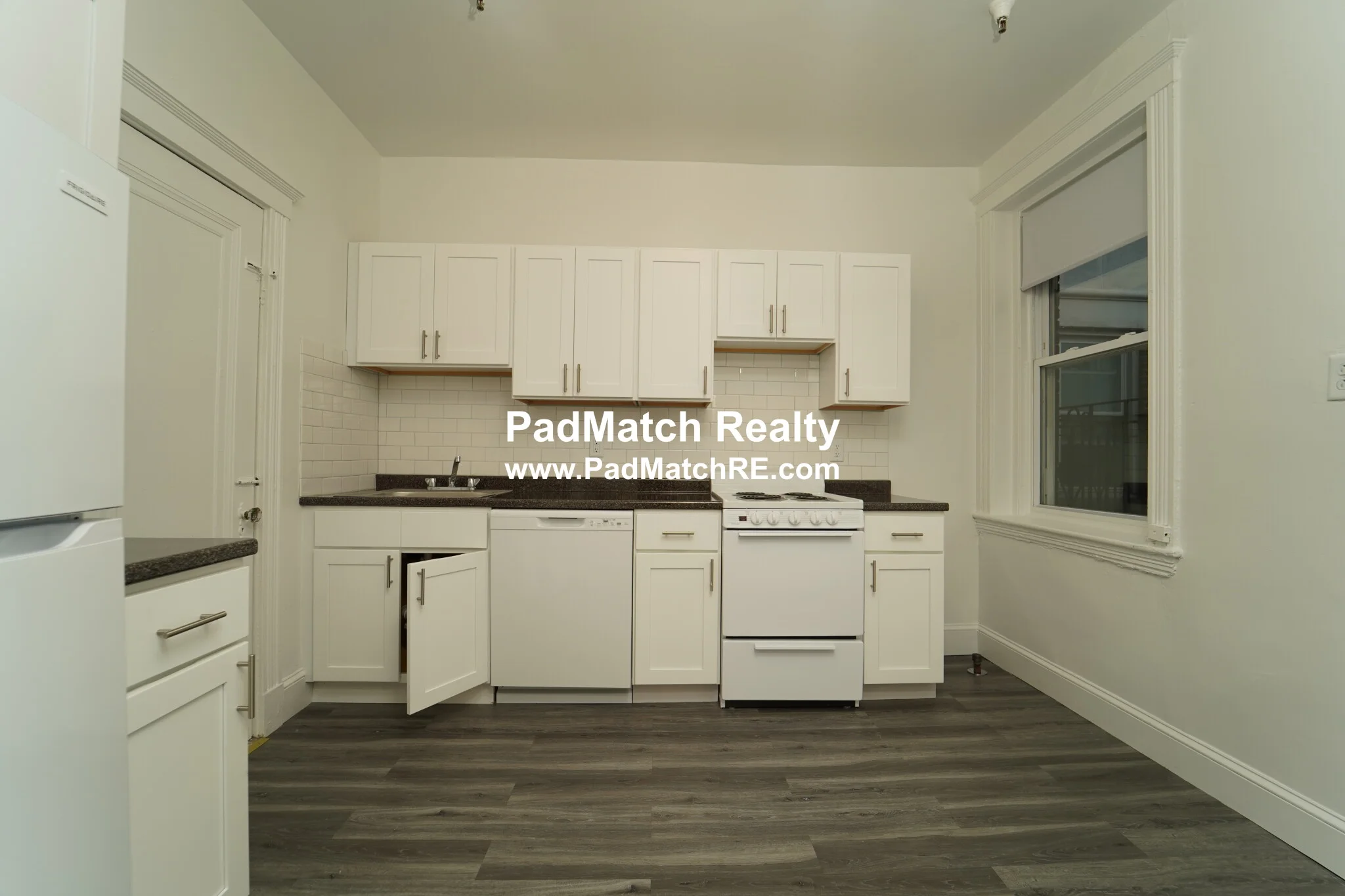 3 bed, 1 bath apartment for rent at 1800 Commonwealth Ave Unit 31, Brighton — photo 2 of 17