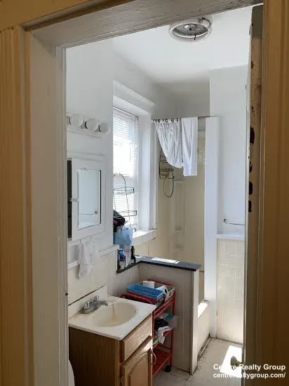 1 bed, 1 bath apartment for rent at 1800 Commonwealth Ave Unit 33, Brighton — photo 3 of 6