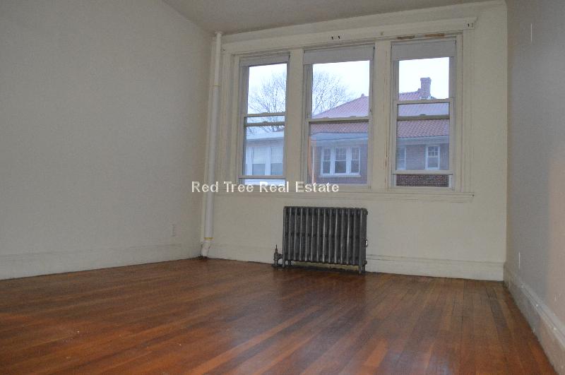 1 bed, 1 bath apartment for rent at 1800 Commonwealth Ave Unit 35, Brighton — photo 4 of 12
