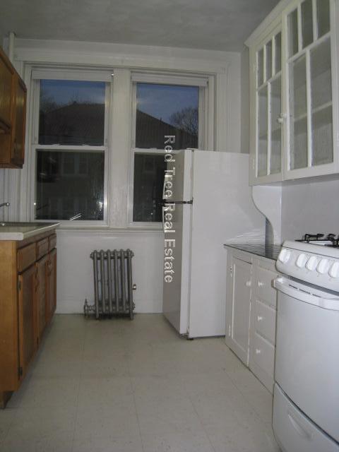 1 bed, 1 bath apartment for rent at 1800 Commonwealth Ave Unit 35, Brighton — photo 3 of 12