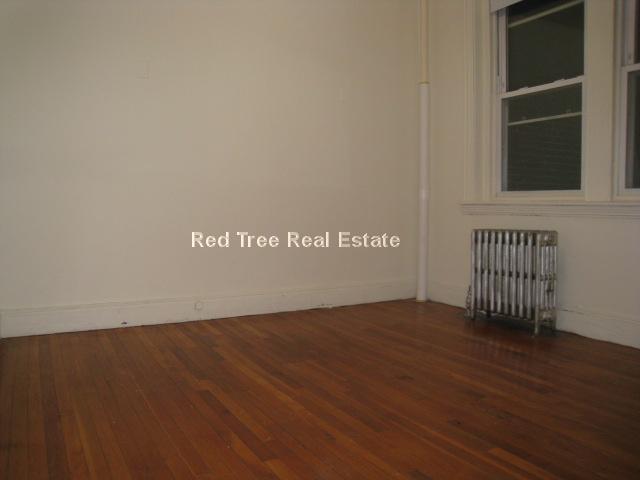 1 bed, 1 bath apartment for rent at 1800 Commonwealth Ave Unit 35, Brighton — photo 9 of 12