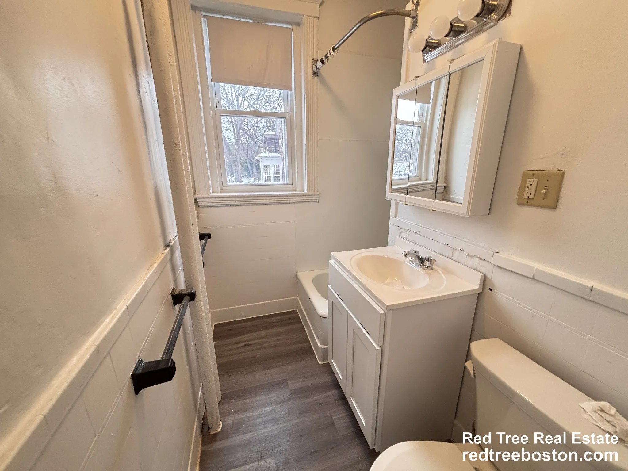 2 bed, 1 bath apartment for rent at 1800 Commonwealth Ave Unit 8, Brighton — photo 7 of 14