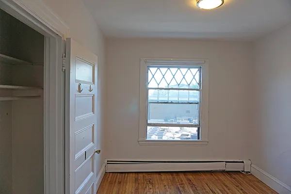 4 bed, 1 bath apartment for rent at 1800 Massachusetts Ave Unit 32, Neighborhood Nine — photo 3 of 8