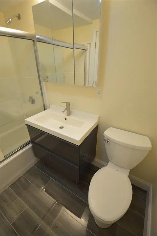 3 bed, 2 bath apartment for rent at 1801 Beacon St Unit 2, Brookline — photo 14 of 14