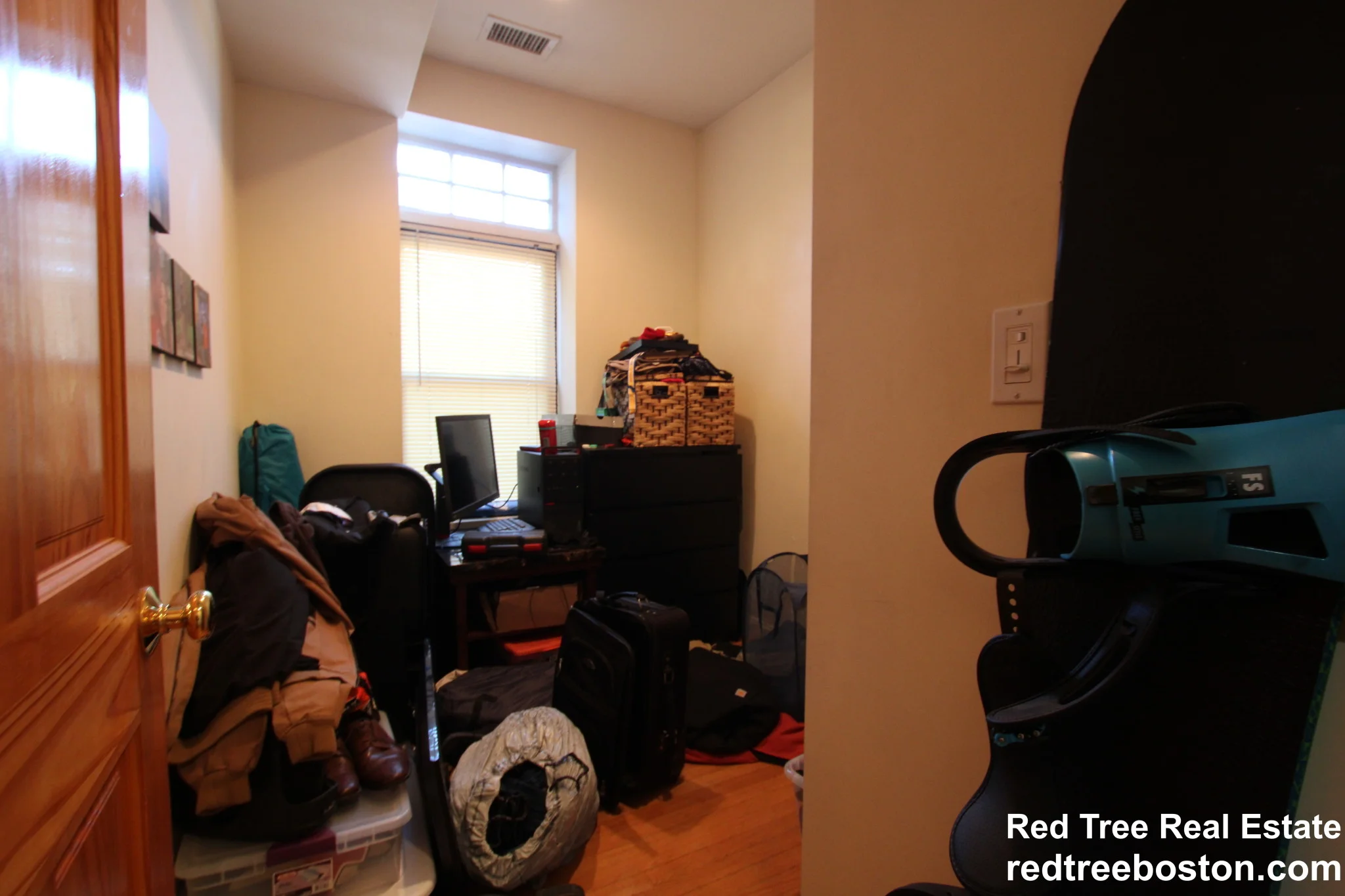 1.5 bed, 1 bath apartment for rent at 1801 Beacon St Unit 3, Brookline — photo 13 of 13