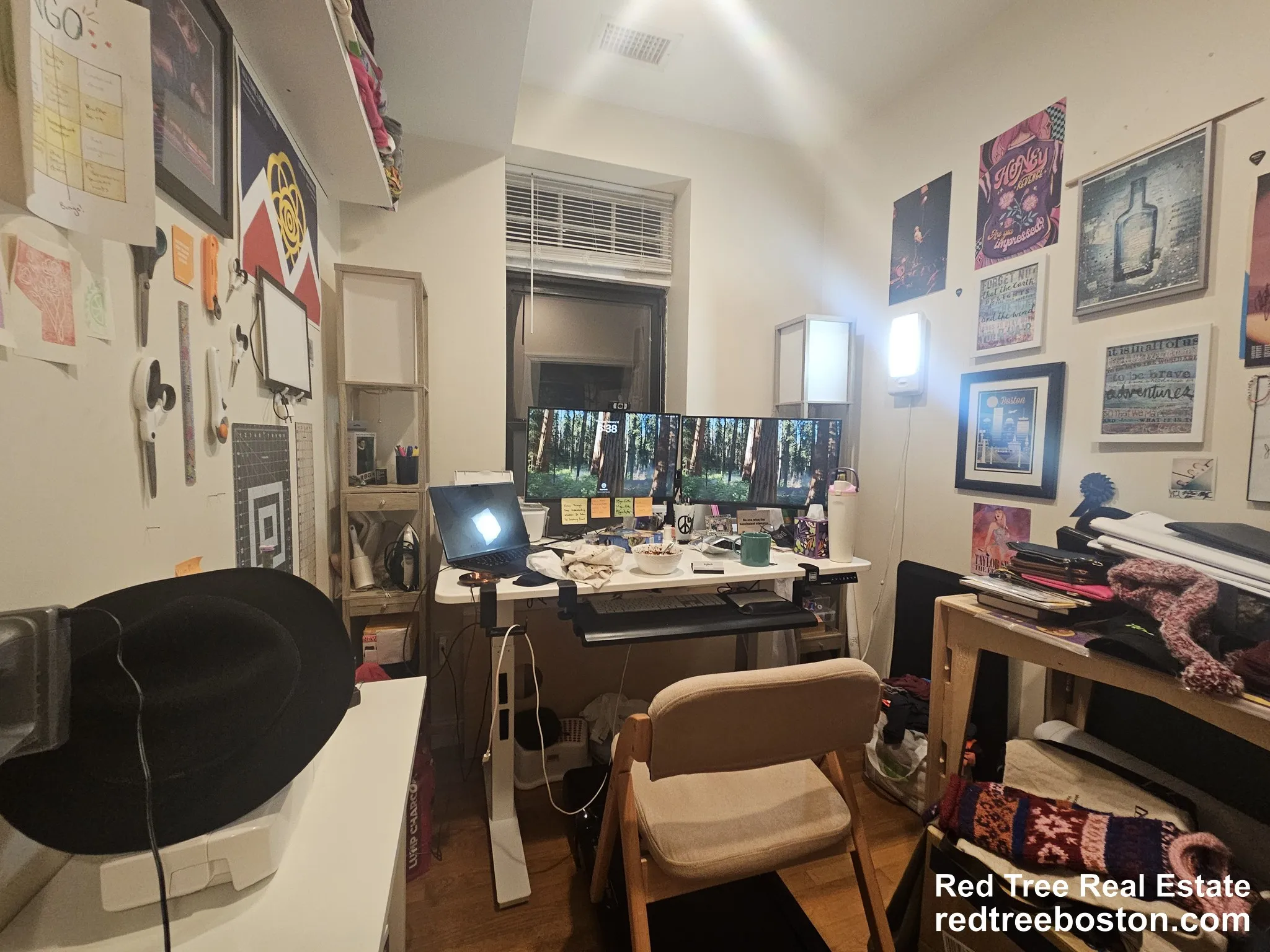 1.5 bed, 1 bath apartment for rent at 1801 Beacon St Unit 3, Brookline — photo 3 of 13
