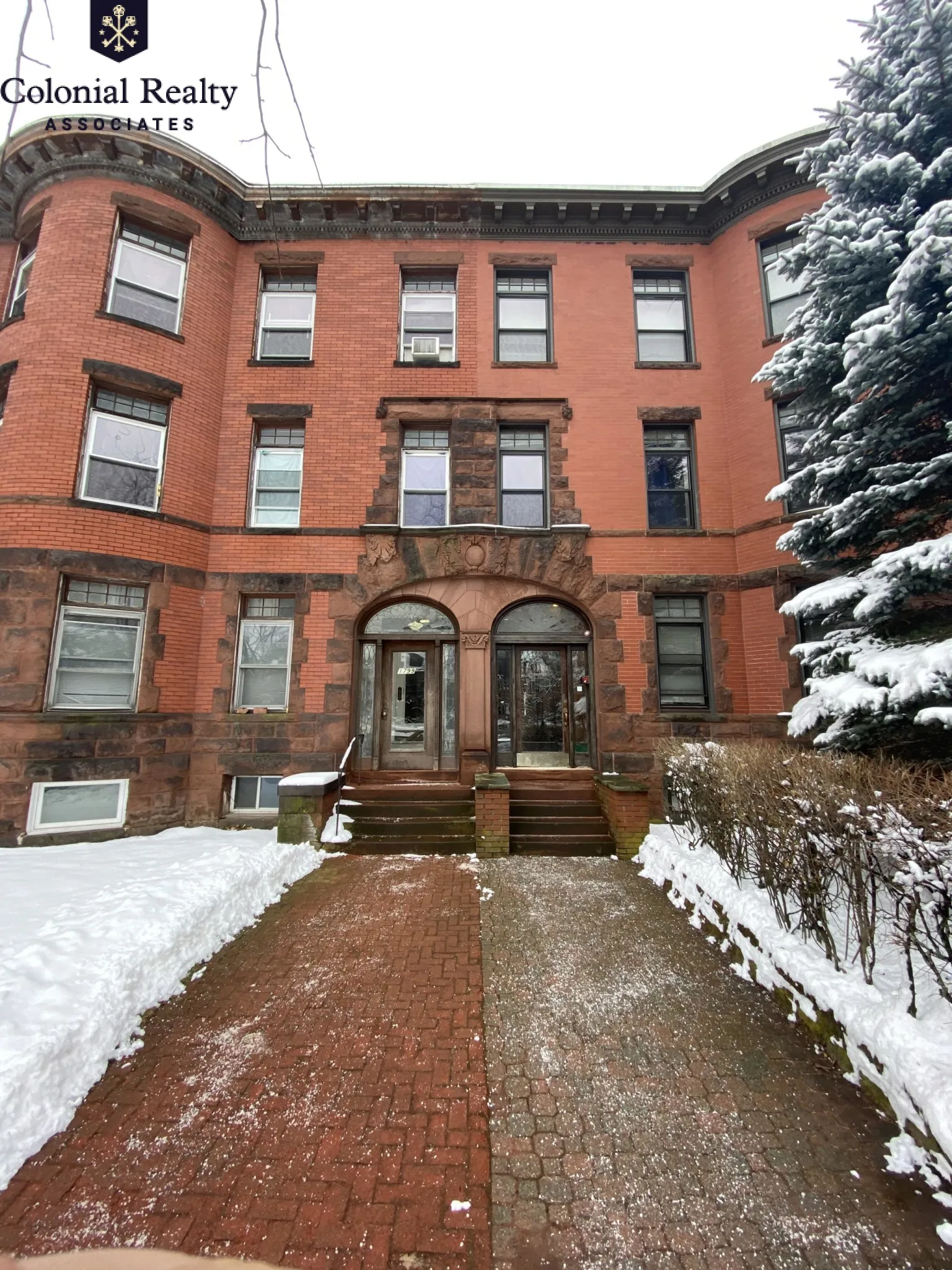 4 bed, 2 bath apartment for rent at 1801 Beacon St Unit 6, Brookline — photo 12 of 12