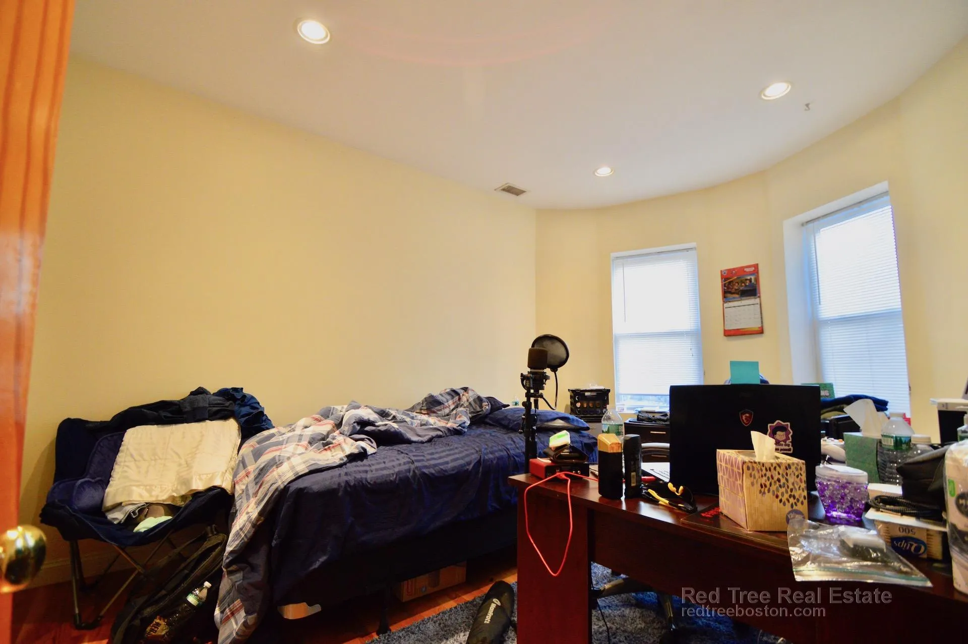 3 bed, 2 bath apartment for rent at 1801 Beacon St Unit 8, Brookline — photo 25 of 30