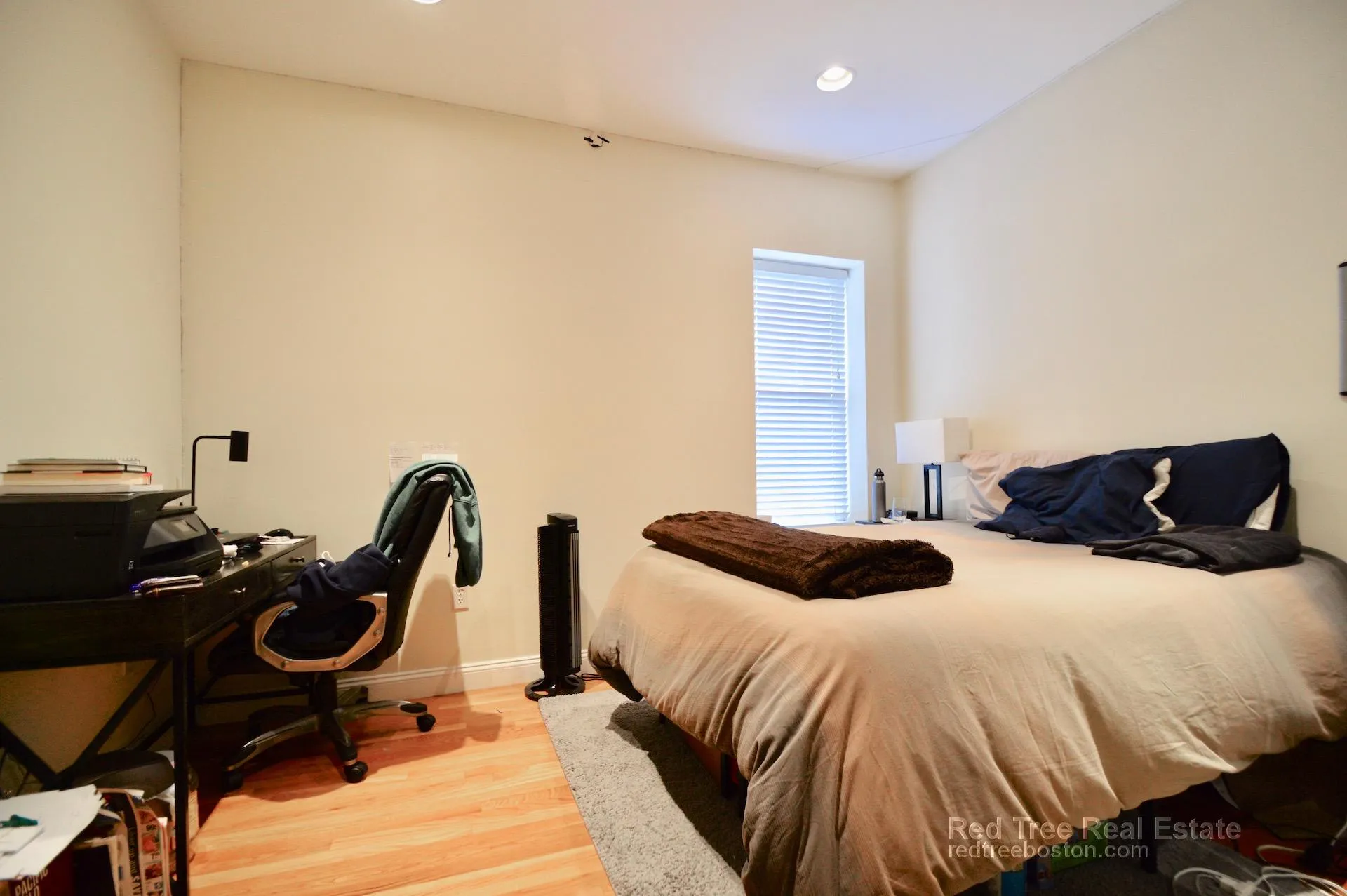 3 bed, 2 bath apartment for rent at 1801 Beacon St Unit 8, Brookline — photo 23 of 30