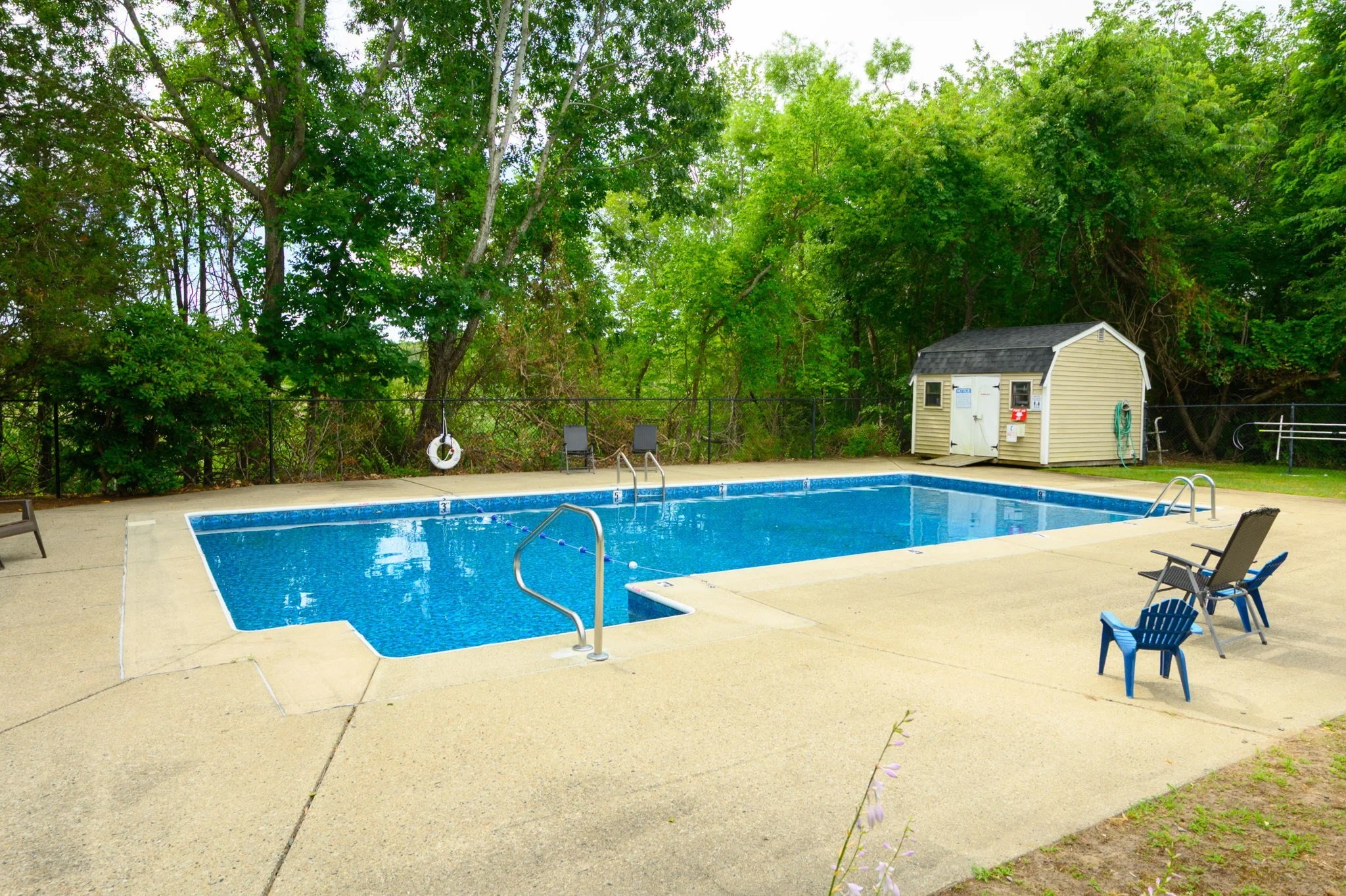 2 bed, 1 bath apartment for rent at 1801 Ocean St Unit B-21, Marshfield — photo 21 of 21