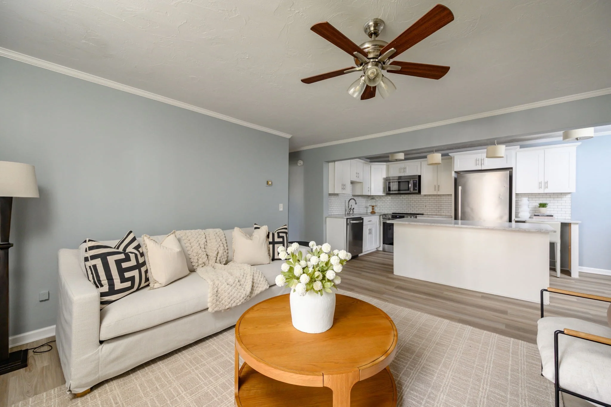 2 bed, 1 bath apartment for rent at 1801 Ocean St Unit B-21, Marshfield — photo 12 of 21