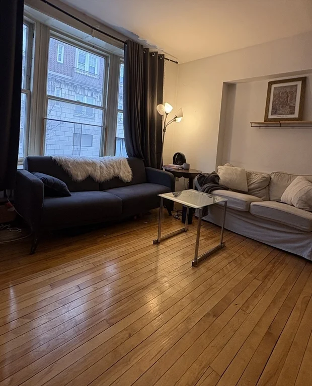 4 bed, 2 bath apartment for rent at 1802 Massachusetts Ave Unit 12, Neighborhood Nine — photo 9 of 17