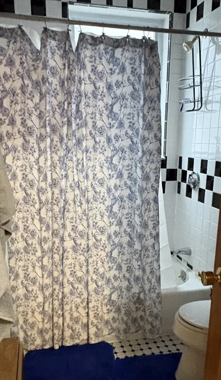 4 bed, 2 bath apartment for rent at 1802 Massachusetts Ave Unit 12, Neighborhood Nine — photo 13 of 17
