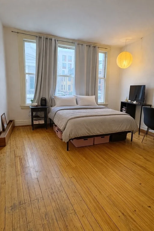 4 bed, 2 bath apartment for rent at 1802 Massachusetts Ave Unit 12, Neighborhood Nine — photo 2 of 17