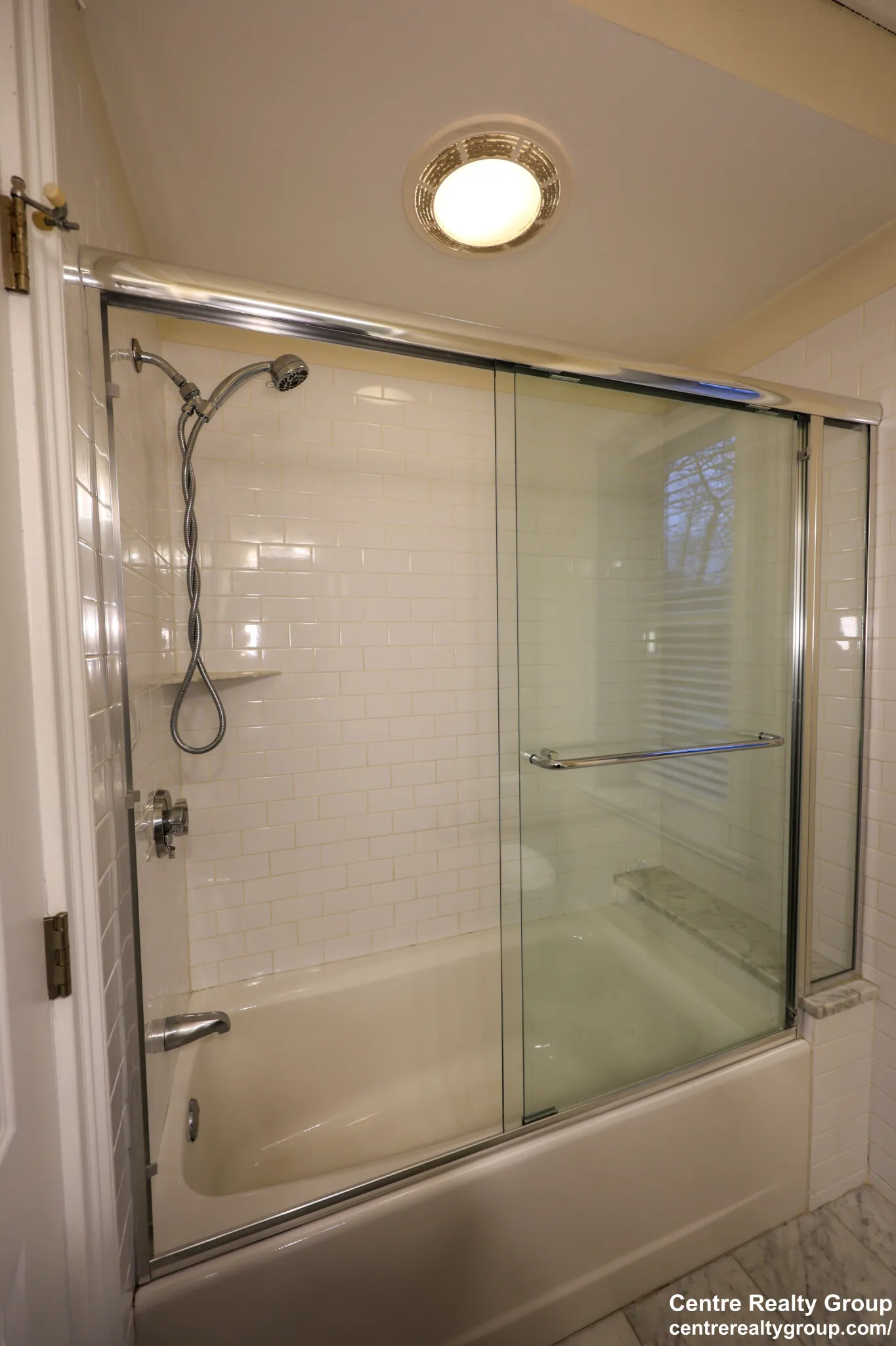 3 bed, 2 bath apartment for rent at 1803 Beacon St Unit 1, Brookline — photo 21 of 26