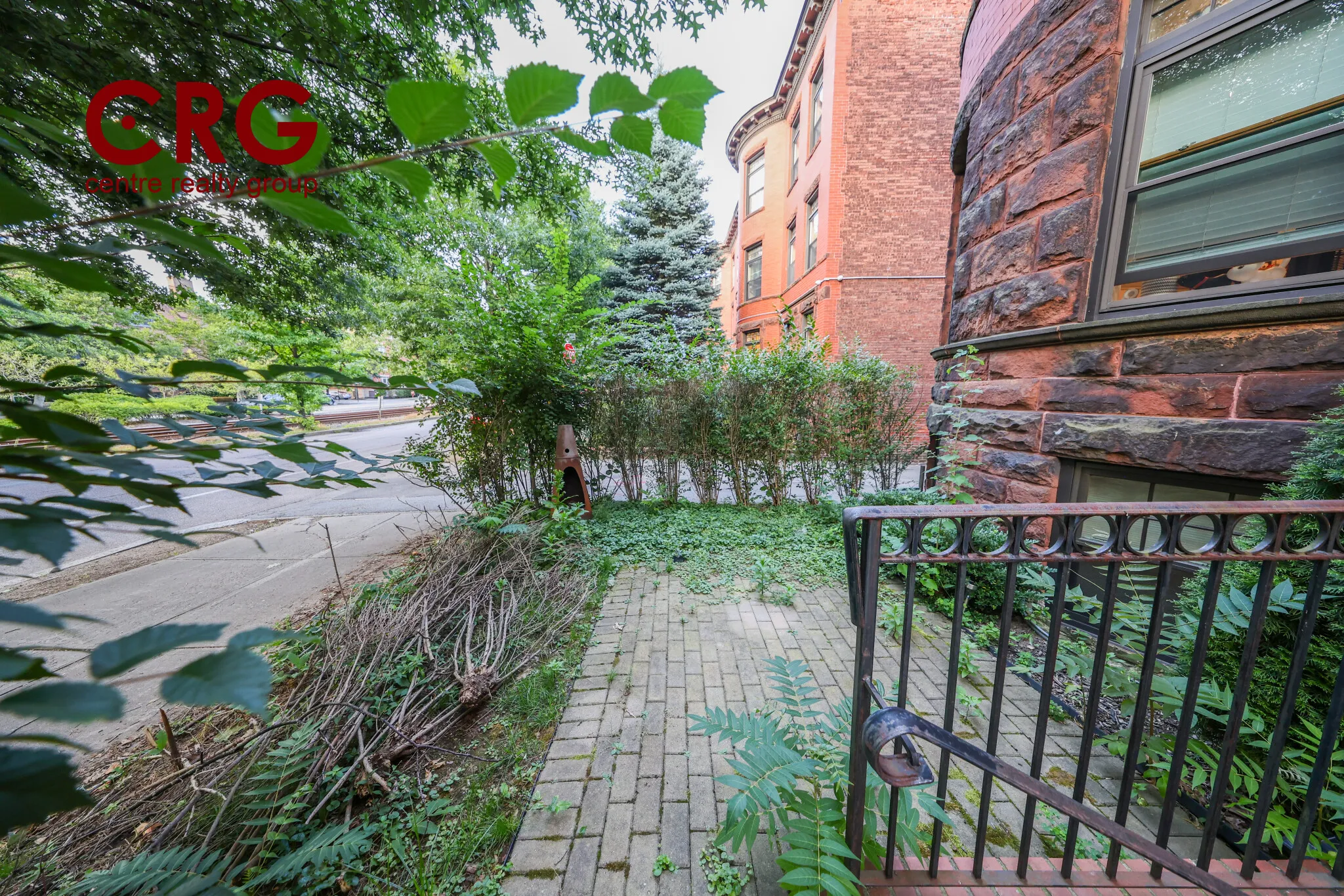2 bed, 2 bath apartment for rent at 1803 Beacon St Unit B, Brookline — photo 2 of 21