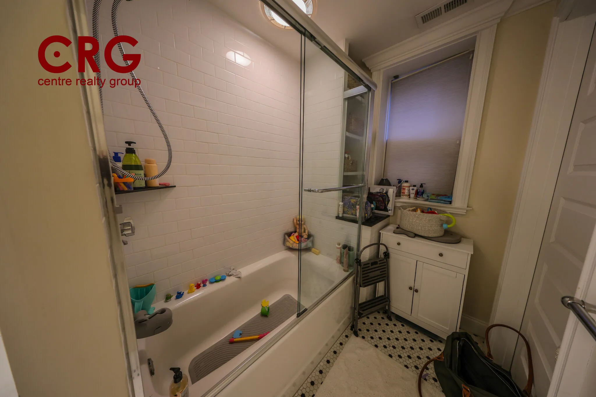2 bed, 2 bath apartment for rent at 1803 Beacon St Unit B, Brookline — photo 15 of 21