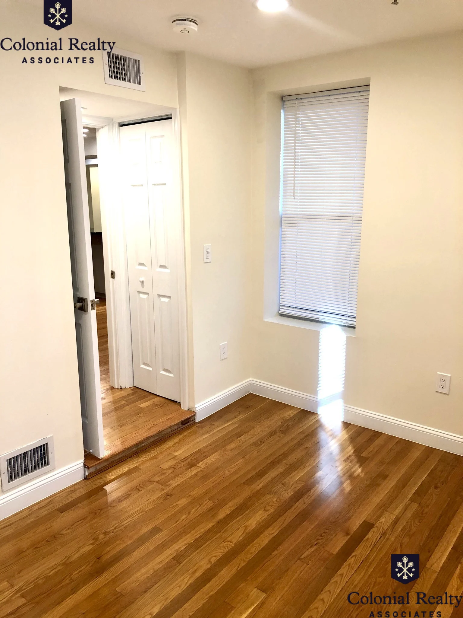 3 bed, 2 bath apartment for rent at 1805 Beacon St Unit 2, Brookline — photo 18 of 23