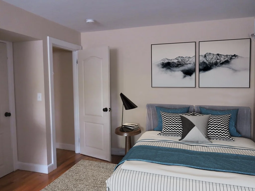 2 bed, 1 bath apartment for rent at 1805 Beacon Unit A, Brookline — photo 4 of 6