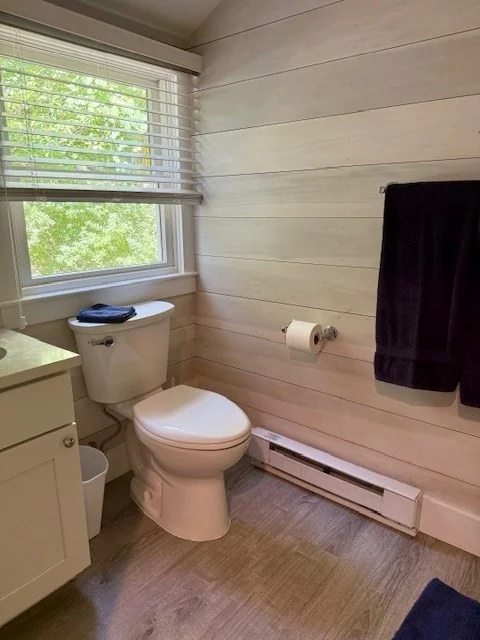 1 bed, 1 bath apartment for rent at 1809-A Main Rd Unit WINTER RENT, Westport Point — photo 8 of 8