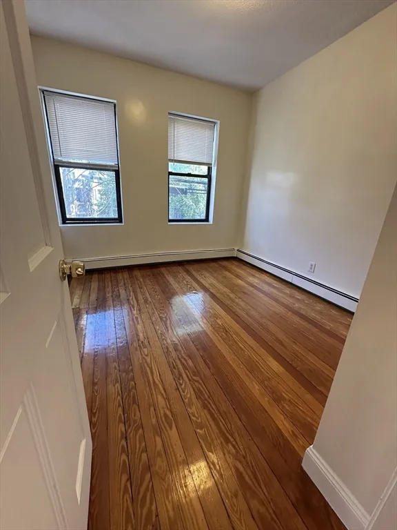 3 bed, 1 bath apartment for rent at 181 Allston St Unit 2, Brighton — photo 3 of 19
