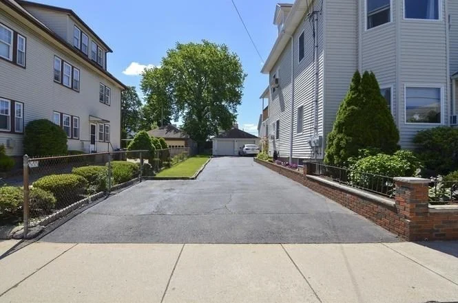 3 bed, 1 bath apartment for rent at 181 Belmont St Unit 2, Everett — photo 13 of 14