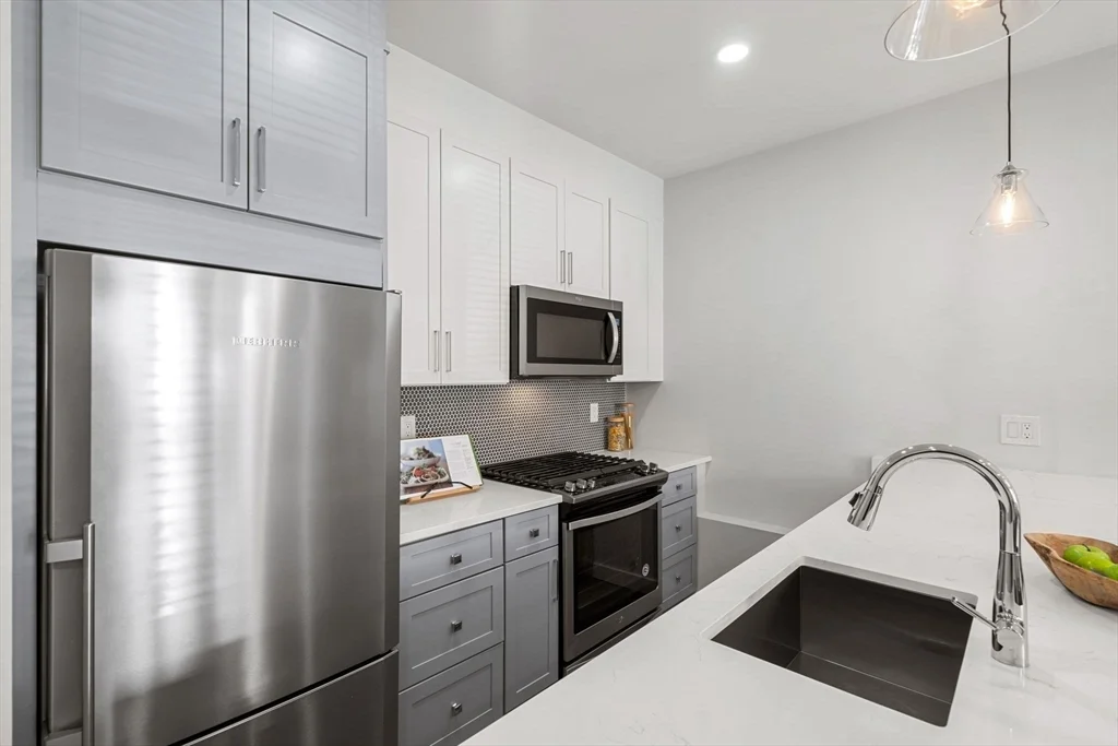 2 bed, 2 bath apartment for rent at 181 Bennington St Unit 1, East Boston — photo 11 of 31