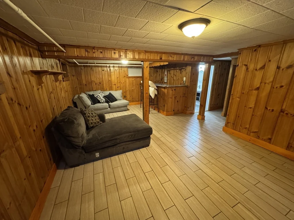 2 bed, 2 bath apartment for rent at 181 Bonad Rd Unit SF, Chestnut Hill — photo 16 of 20