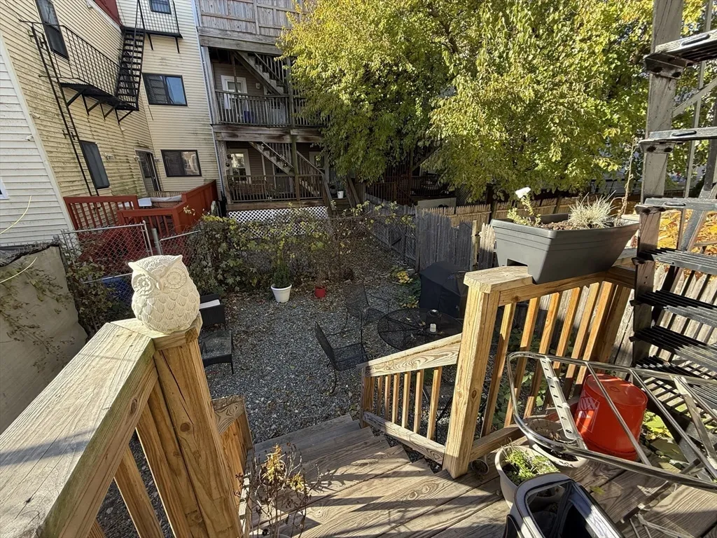 2 bed, 1 bath apartment for rent at 181 Bowen St Unit 1, South Boston — photo 8 of 8