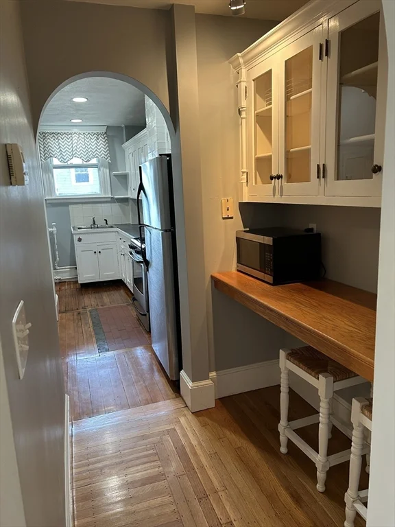 1 bed, 1 bath apartment for rent at 181 Central Unit 1A, Somerville — photo 3 of 11