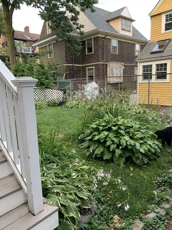 1 bed, 1 bath apartment for rent at 181 Central Unit 1A, Somerville — photo 10 of 11